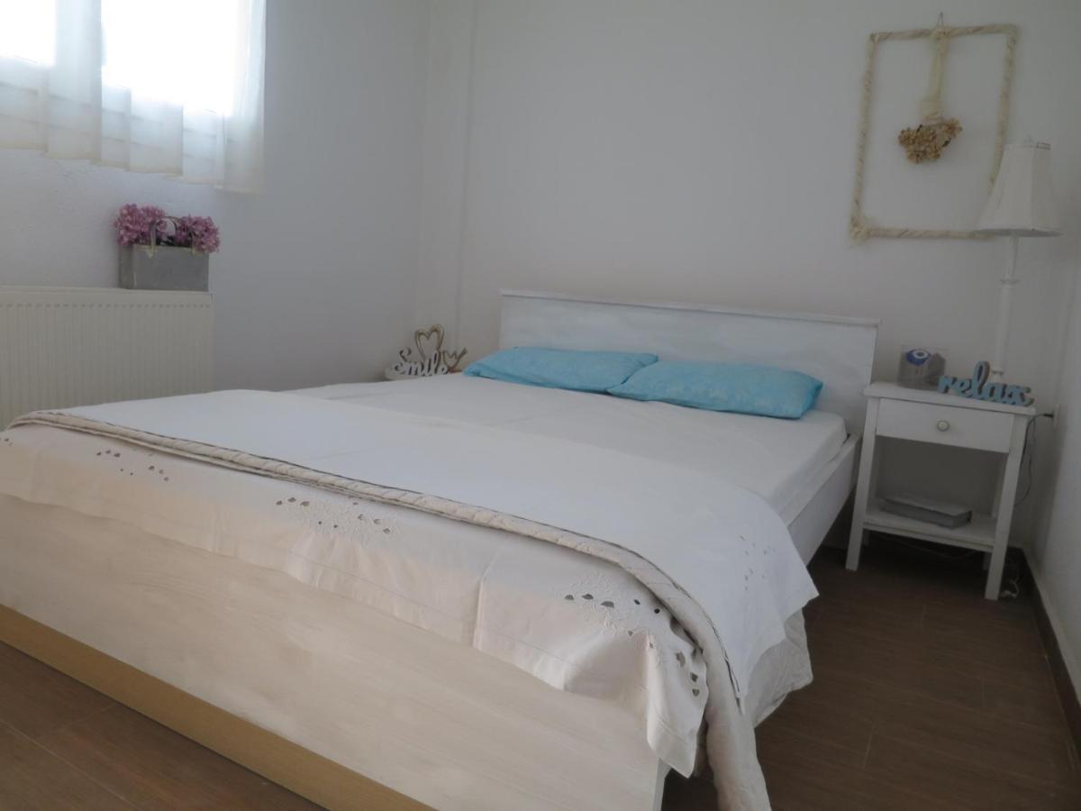 Guesthouse With Garden Komotini Zewnętrze zdjęcie