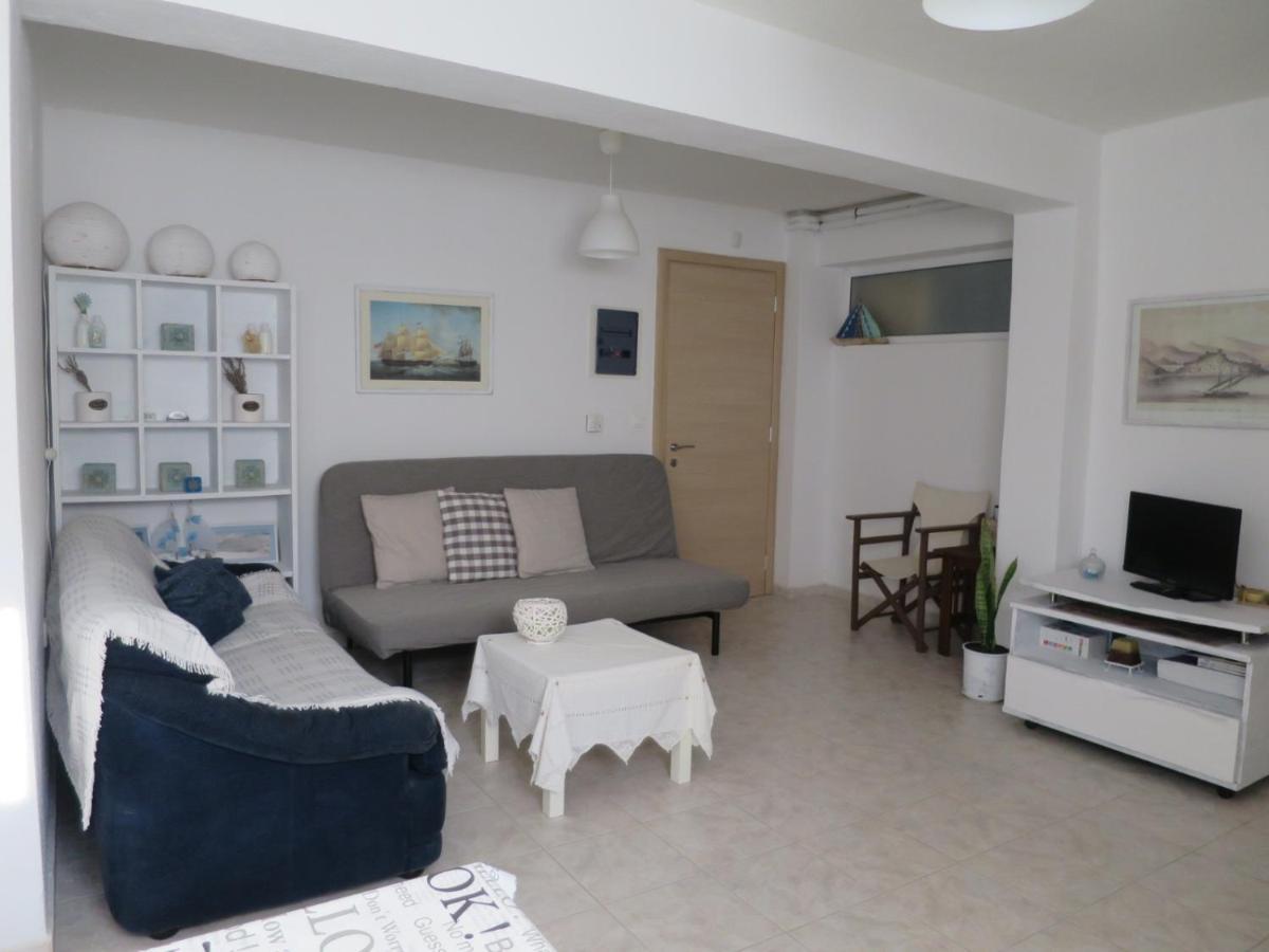 Guesthouse With Garden Komotini Zewnętrze zdjęcie