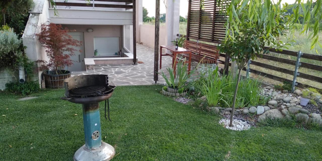 Guesthouse With Garden Komotini Zewnętrze zdjęcie
